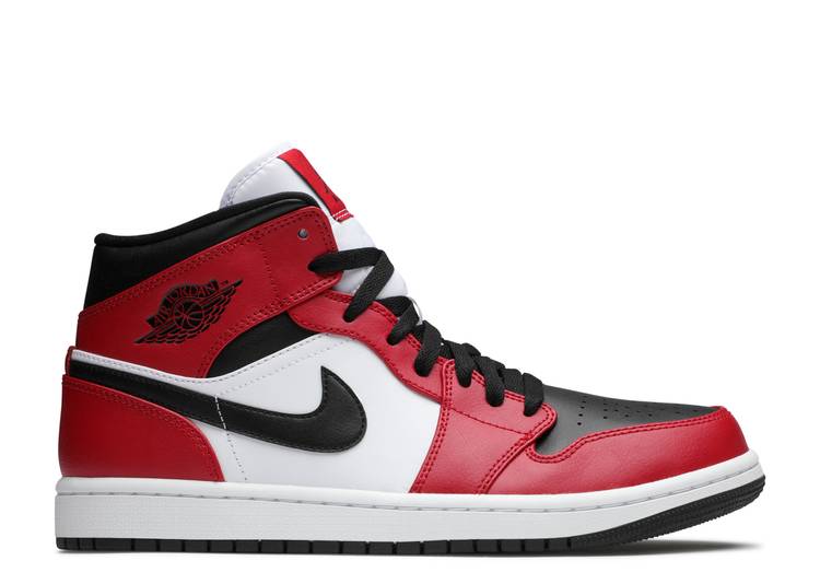 AIR JORDAN 1 MID ‘CHICAGO BLACK TOE’