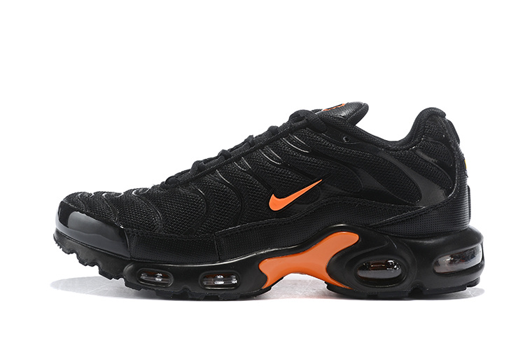 AIR MAX PLUS TN ‘BLACK ORANGE’