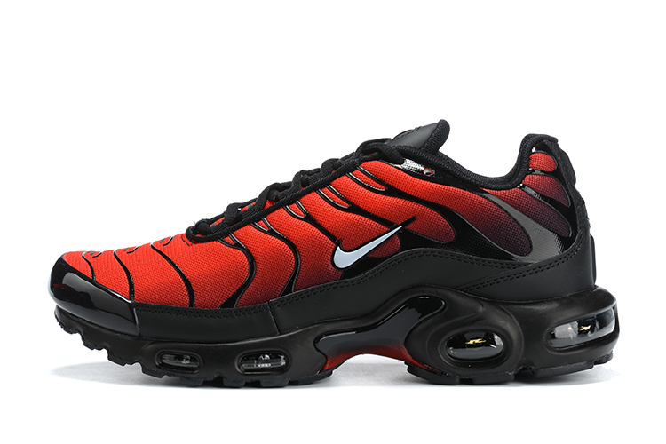 AIR MAX PLUS TN ‘DEADPOOL’