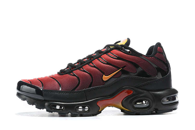 AIR MAX PLUS TN ‘MAGMA PACK’